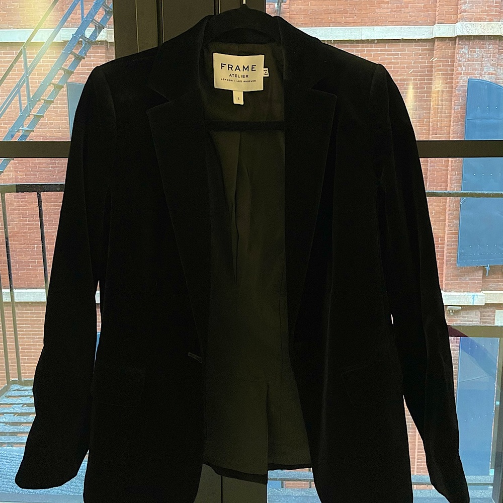 Black Velvet Blazer | Frame (Size Small)